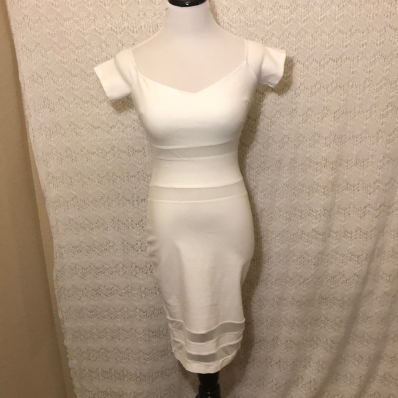 Medium white pencil dress - Picture 2 of 3
